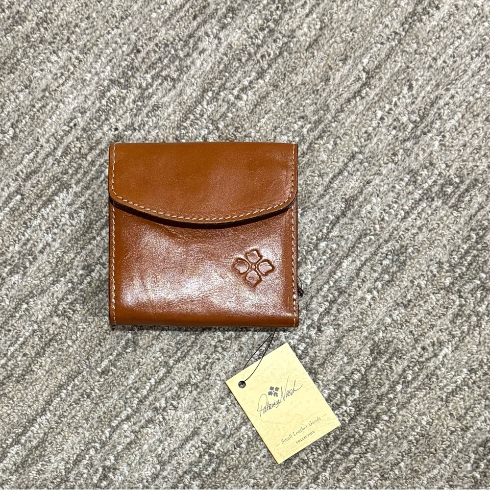 Patricia Nash Reiti Bi Fold Wallet